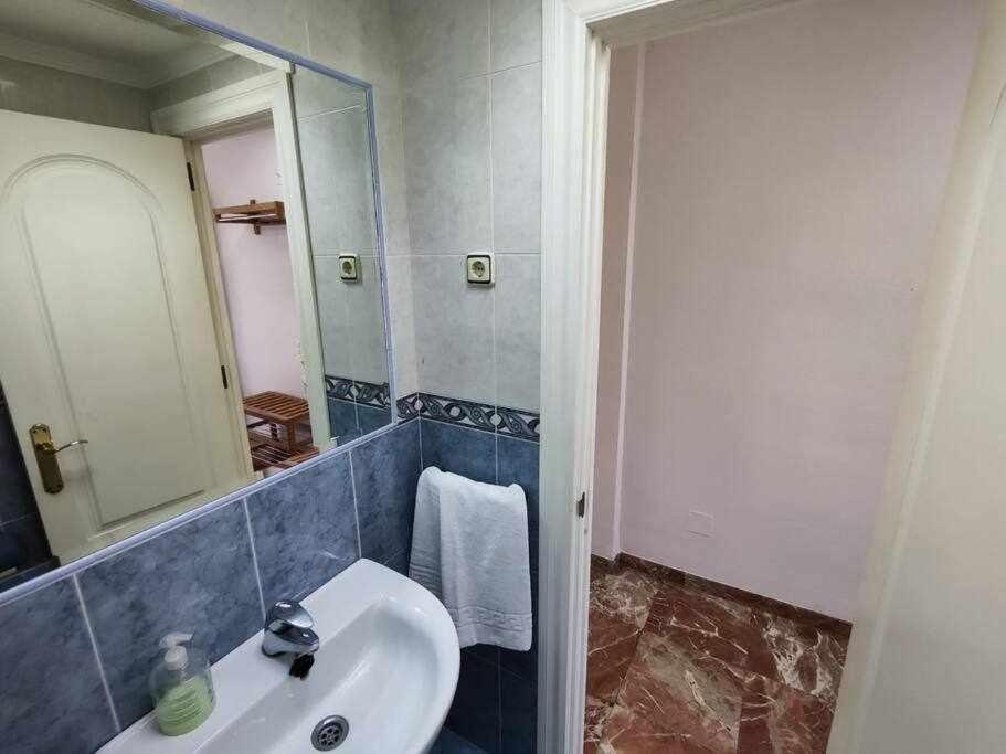 Fuengirola Frente Al Mar Apt Dış mekan fotoğraf